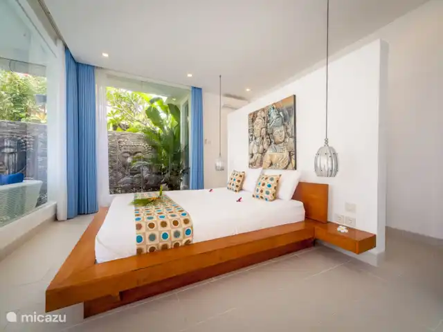 Villa Ibiza @ Bali | Indonésie, Bali, Lovina - villa Chambre avec 3 parois vitrées !