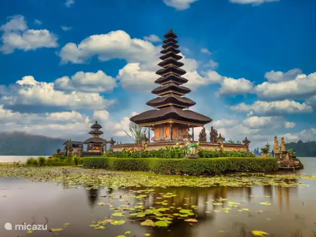 Villa Ibiza @ Bali | Indonésie, Bali, Lovina - villa Pura Ulun Danu Bratan, temple hindou sur le lac Bratan (20 min en voiture)