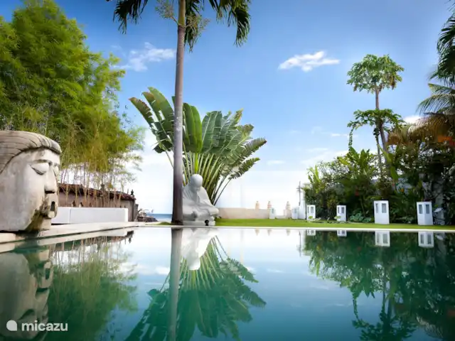 Villa Ibiza @ Bali | Indonésie, Bali, Lovina - villa Sautez, jouez ou nagez dans votre piscine privée