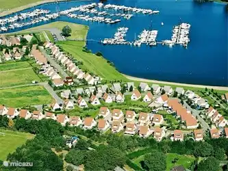 Vue aérienne du parc de vacances Porta Isola