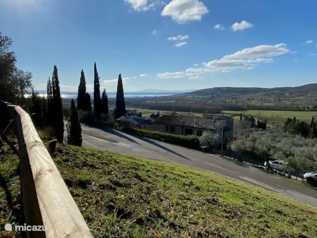 Villa Roccaccia - Tutte le Due | Italie, Ombrie, Tuoro sul Trasimeno - appartement chemin vers notre villa