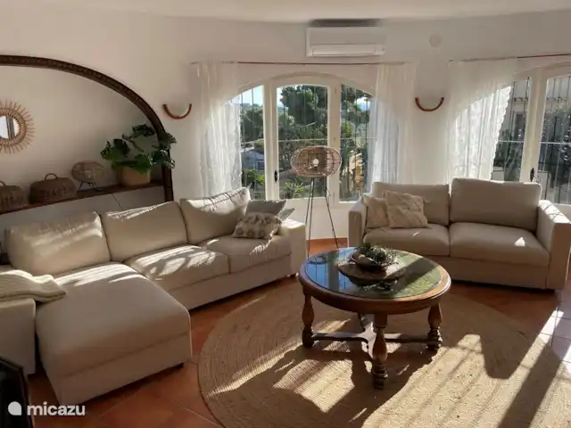 Le rouge-gorge | Espagne, Costa Blanca, Benissa - villa Salon appartement à l’étage