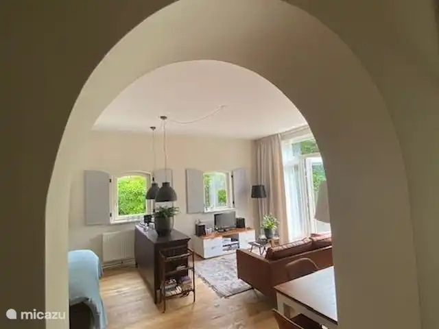 Location de Vacances Pays-Bas, Drenthe, Tynaarlo, chambres d'hôtes - Remise de Villadelfia Aussi une vue du couloir. Passons maintenant au salon.