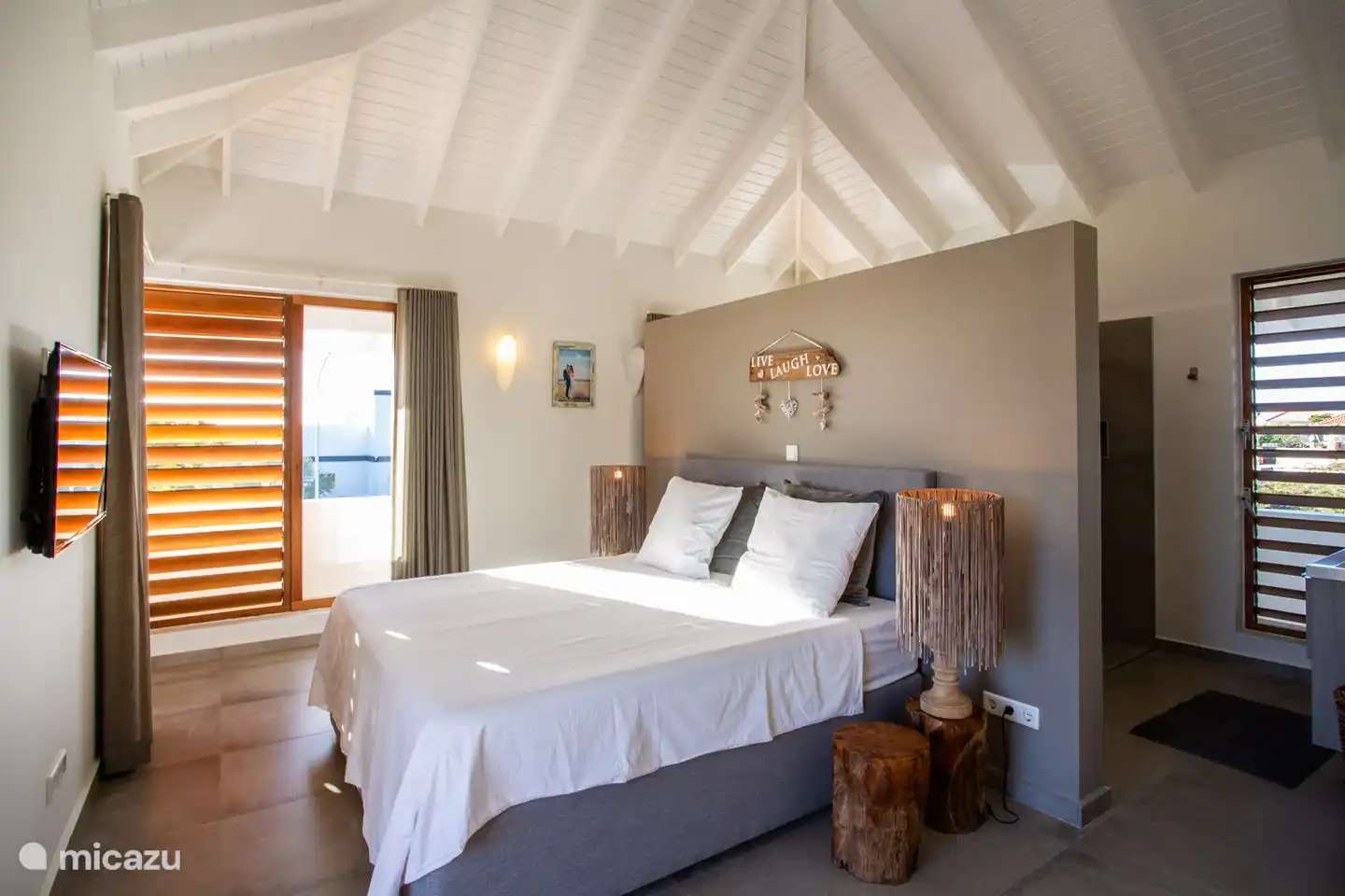 das Hauptschlafzimmer