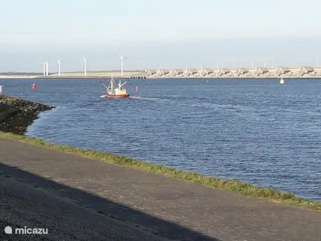 Onderdemolen en Países Bajos, Holanda Meridional, Stellendam - bungaló