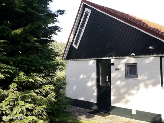 Onderdemolen en Países Bajos, Holanda Meridional, Stellendam - bungaló