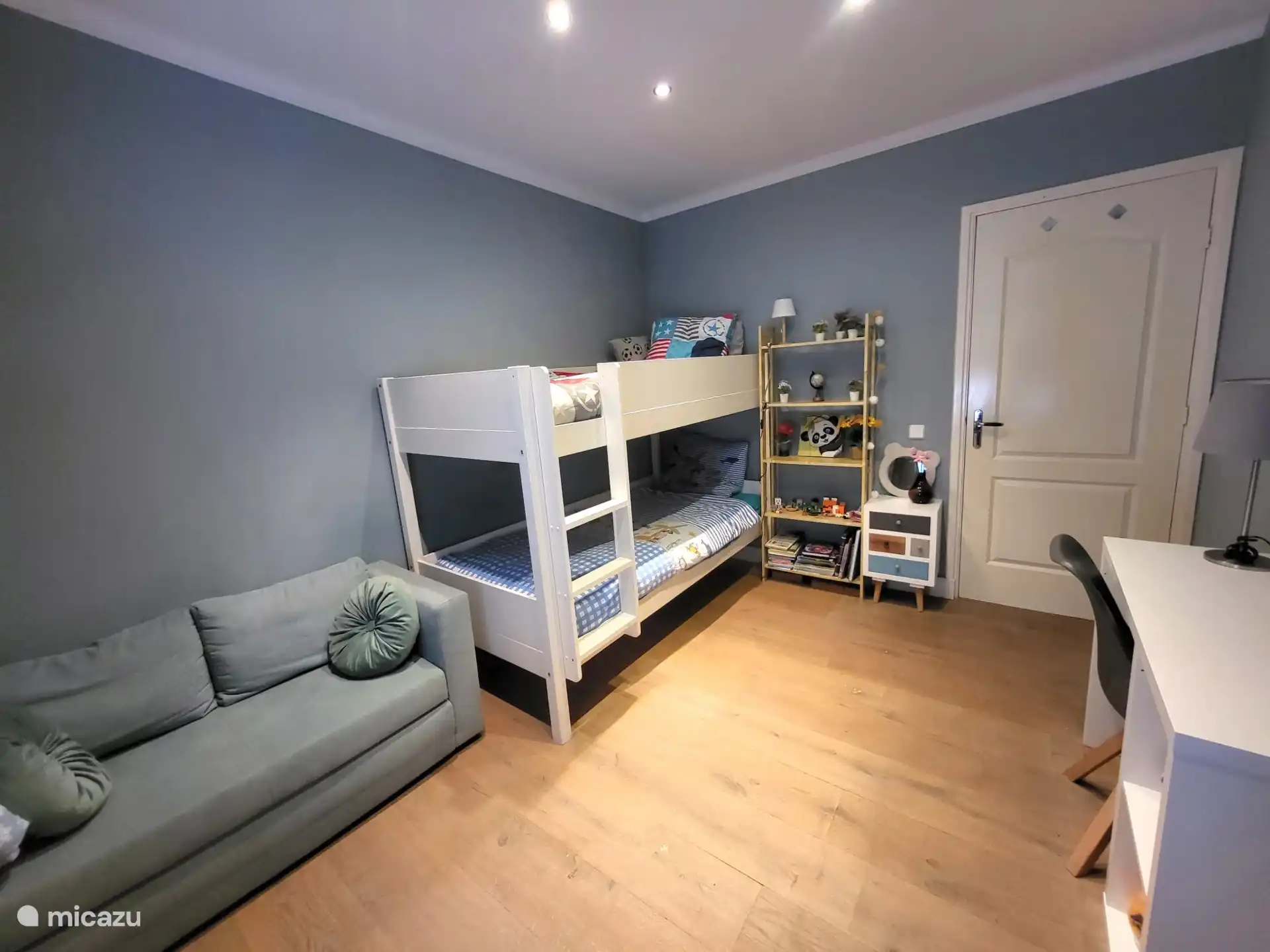 Slaapkamer met stapelbed