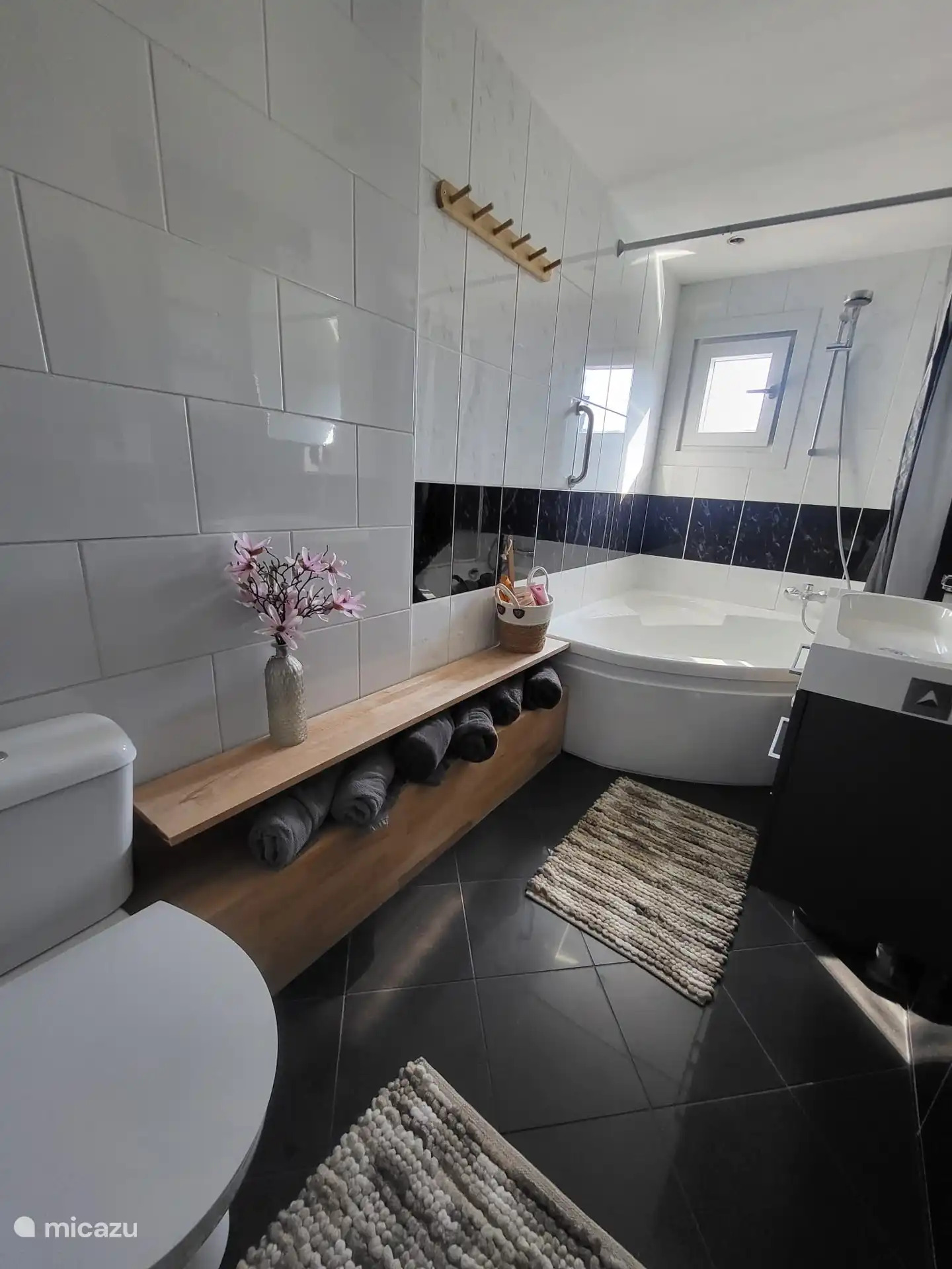 Badezimmer, 1. Stock