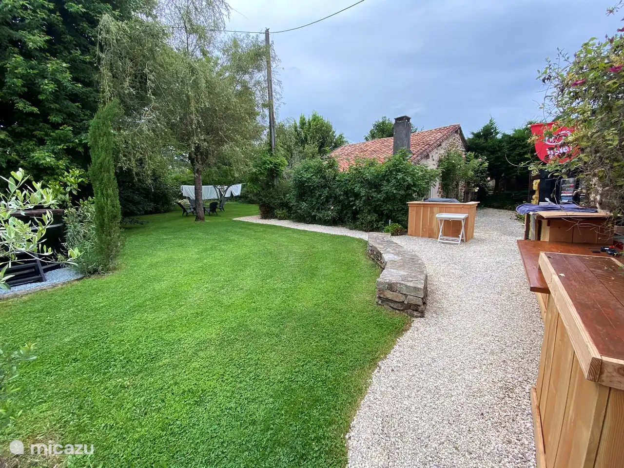 Landscaped garden of 3Ha