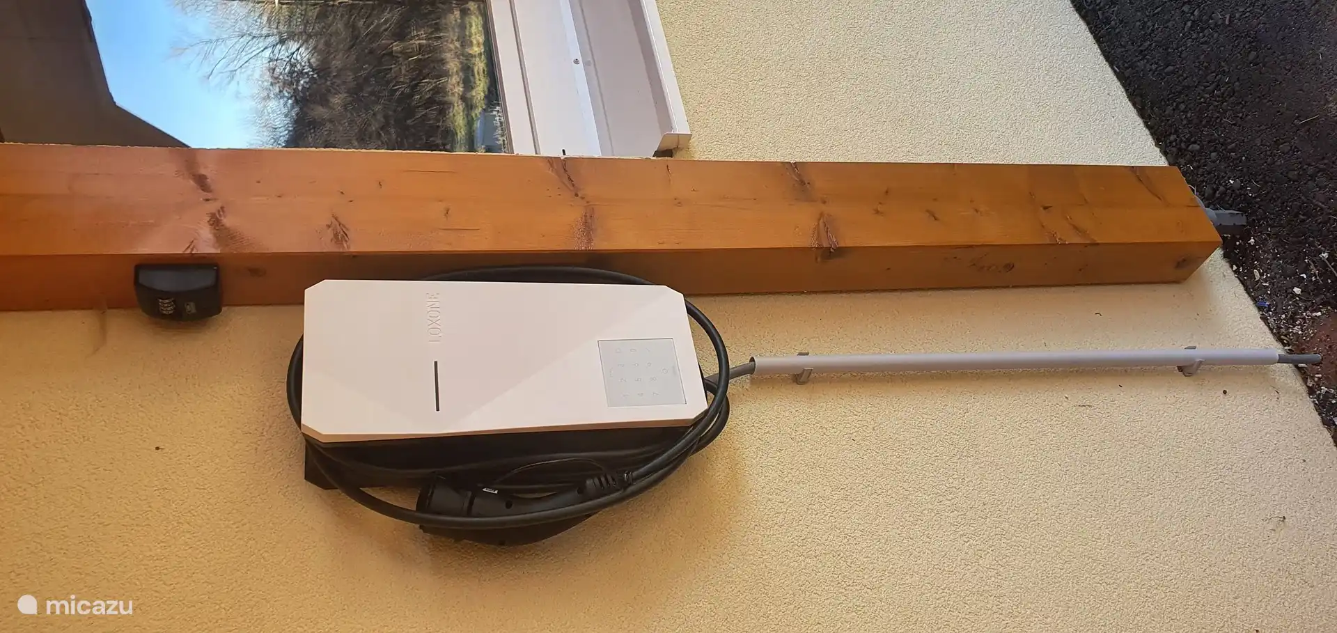 Borne de recharge pour voiture électrique