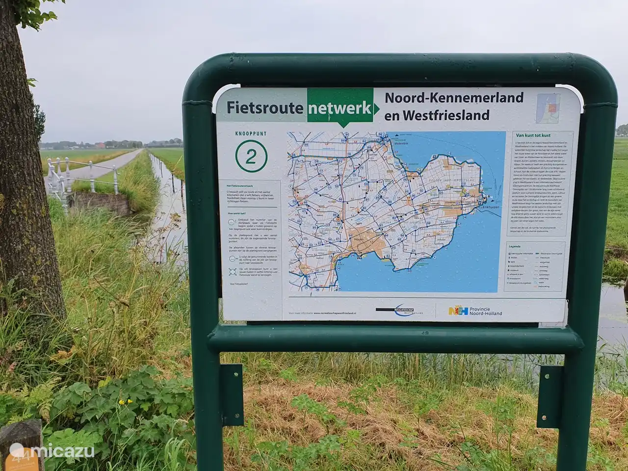 Radweg mit den Knoten darauf