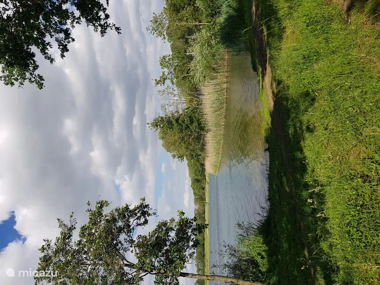 Het grote meer, net buiten het park