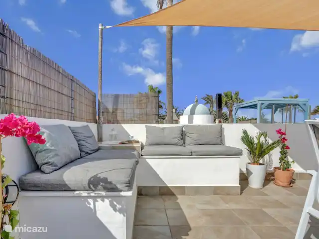 bungaló en España, Fuerteventura, Corralejo – Brisa del Mar Fuerteventura Sala de estar en la azotea