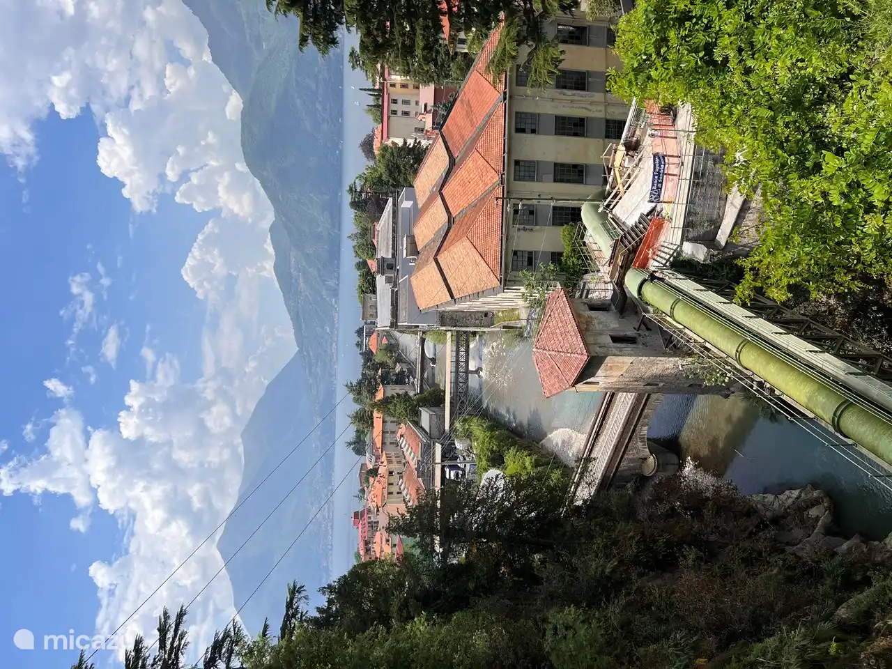 El río Bellano desemboca en el lago de Como