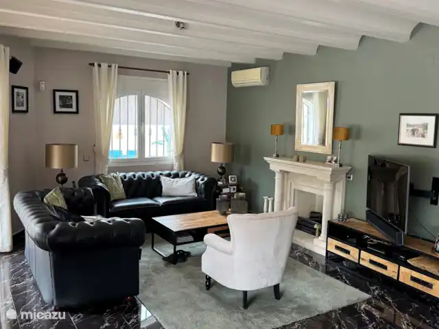 Villa Fleur | Espagne, Costa Blanca, Jávea - villa Salon avec TV sur mur végétal