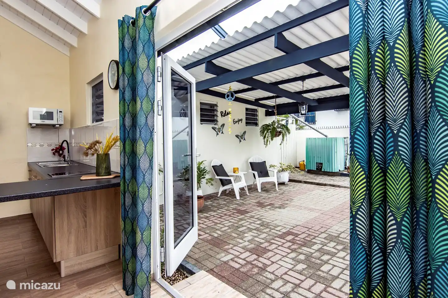 Front door to covered sun terrace