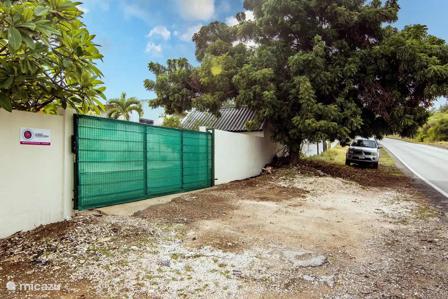The entrance to the apartment complex
