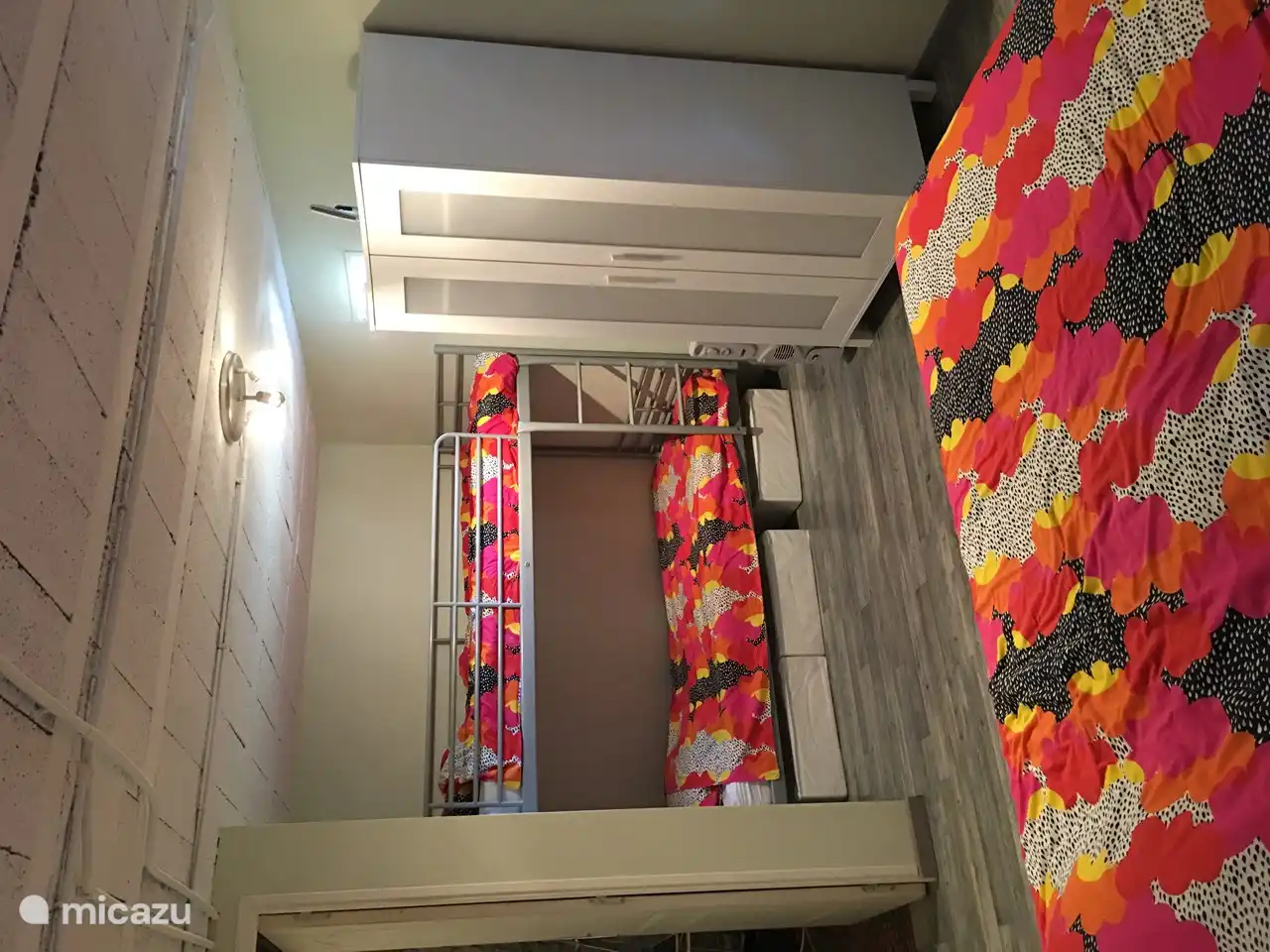 Schlafzimmer 3 mit Etagenbett im Keller