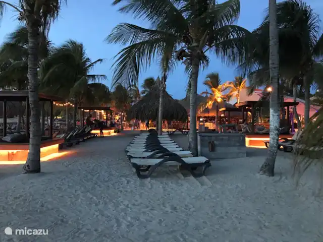 Villa confortable avec piscine privée | Curaçao, Banda Ariba (est), Seru Bottelier - villa La plage de Jan Thiel avec ses restaurants chaleureux est à deux pas.