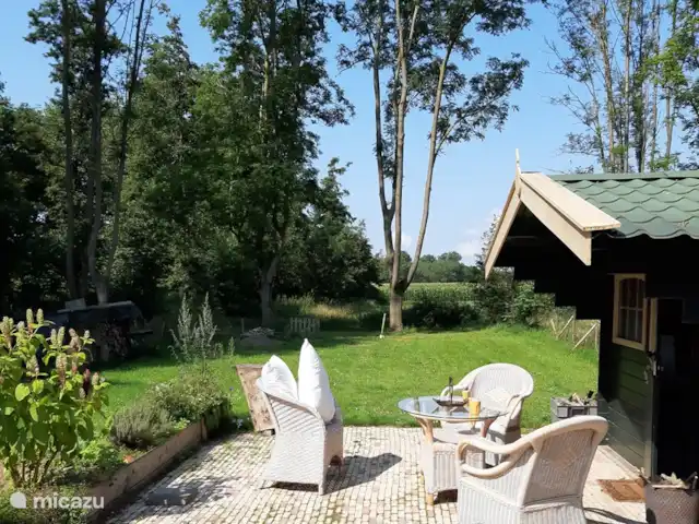 Rust en plezier voor jong en oud huren in Nederland, Gelderland, Ewijk - vakantiehuis als ‘t zonnetje schijnt is het al gauw genieten