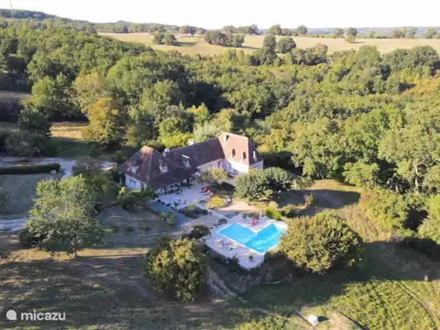 Peymassou | France, Dordogne, Port-Sainte-Foy-et-Ponchapt - villa Vue d'ensemble de la maison et du jardin