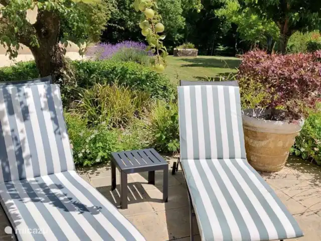 Peymassou | France, Dordogne, Port-Sainte-Foy-et-Ponchapt - villa Plusieurs chaises longues à disposition