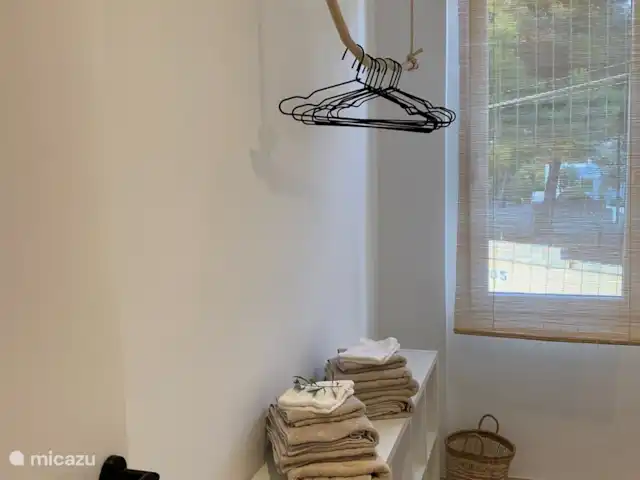 Ca Mili en España, Costa Blanca, Moraira - apartamento Sala de sistema de armario abierto 2