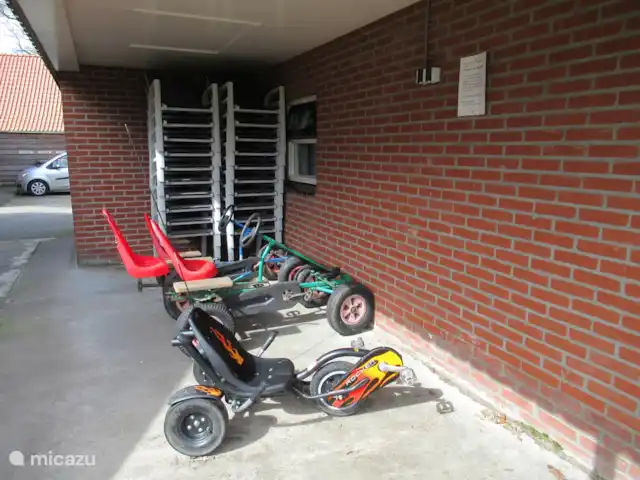 Gîtes à la ferme 't Vrielinck 2 | Pays-Bas, Overijssel, Hezingen - maison de vacances karts avec chariot