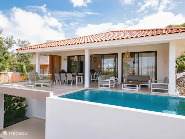 Location de Vacances Curaçao, Curaçao-Centre, Blue Bay, villa - Villa de luxe à 200 mètres de la plage Location de Vacances Curaçao, Curaçao-Centre, Blue Bay, villa - Villa de luxe à 200 mètres de la plage