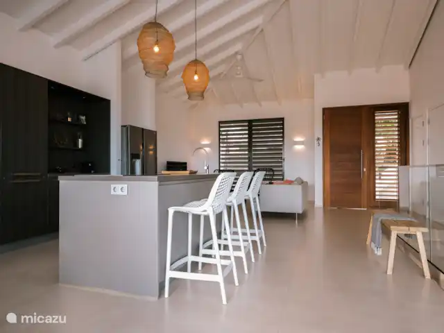 Location de Vacances Curaçao, Curaçao-Centre, Blue Bay, villa - Villa de luxe à 200 mètres de la plage Les volets assurent le refroidissement