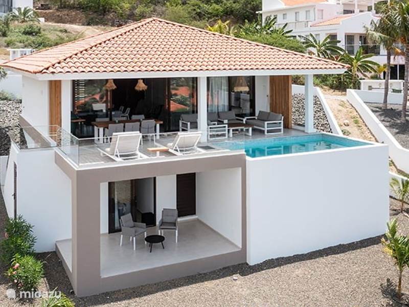 Vakantiehuis Curaçao, Curacao-Midden, Blue Bay Villa Kas Ku Bista luxe villa met zwembad