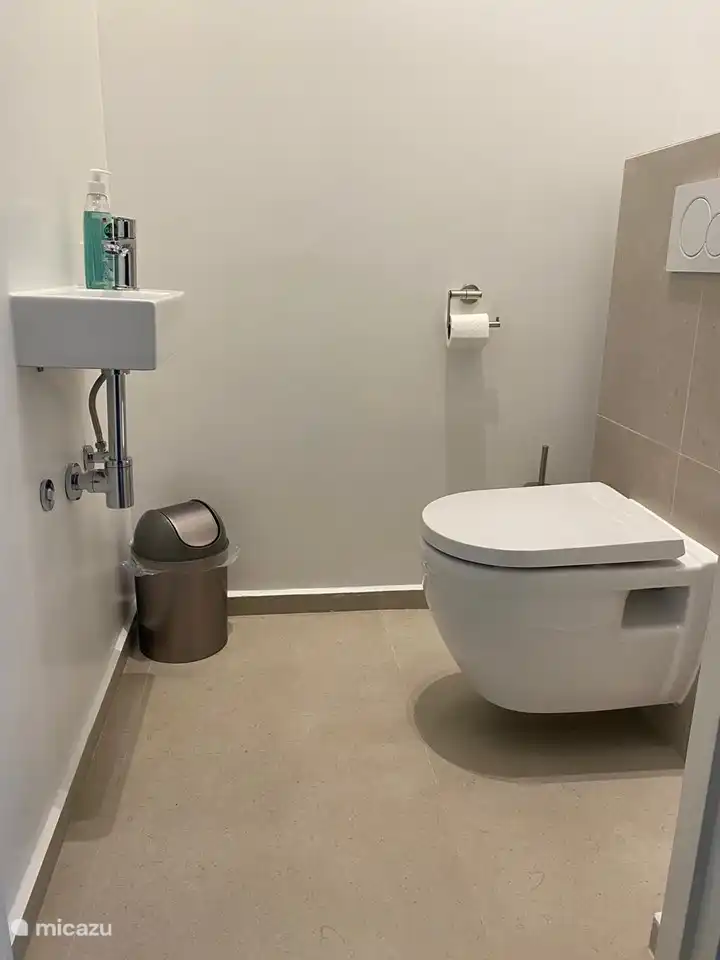 zusätzliche Toilette