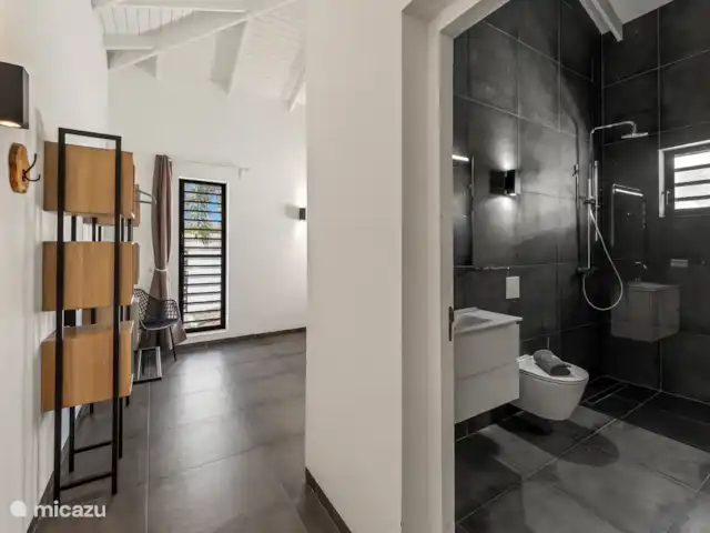 Villa Curalux | Curaçao, Curaçao-Centre, Dominguito - villa Salle de bain adjacente à la chambre des maîtres