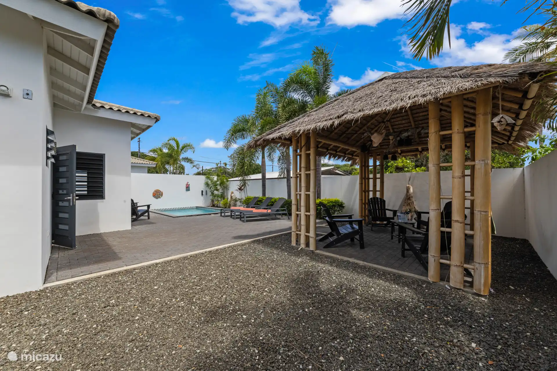 Großzügiger Garten