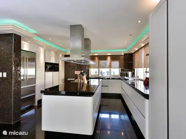 La Casa Piu Bella en Aruba, Norte, Noord - villa cocina