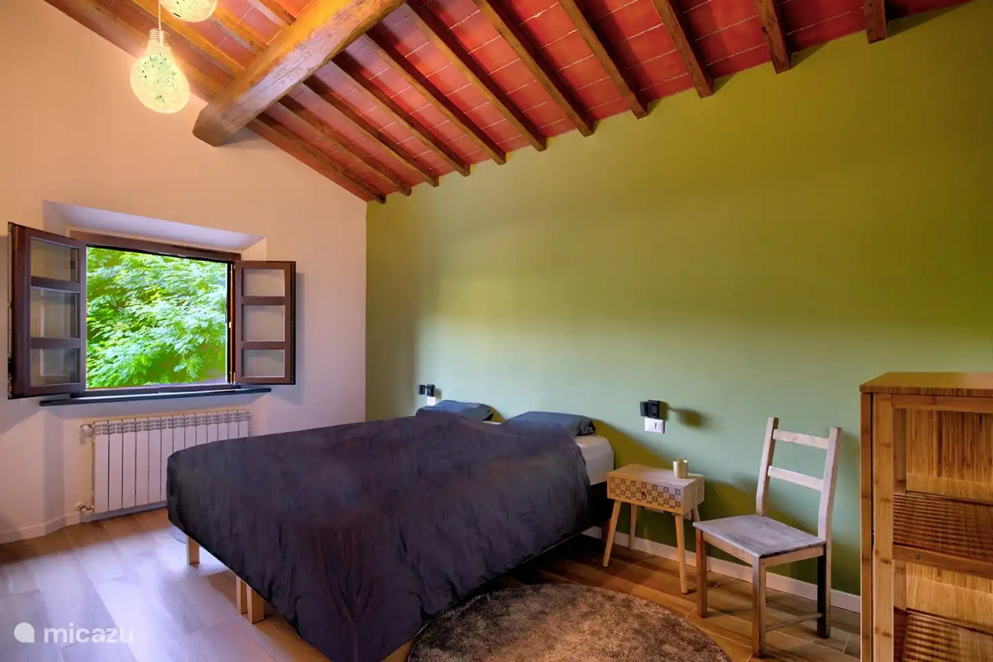 Schlafzimmer 1 (1. Stock)