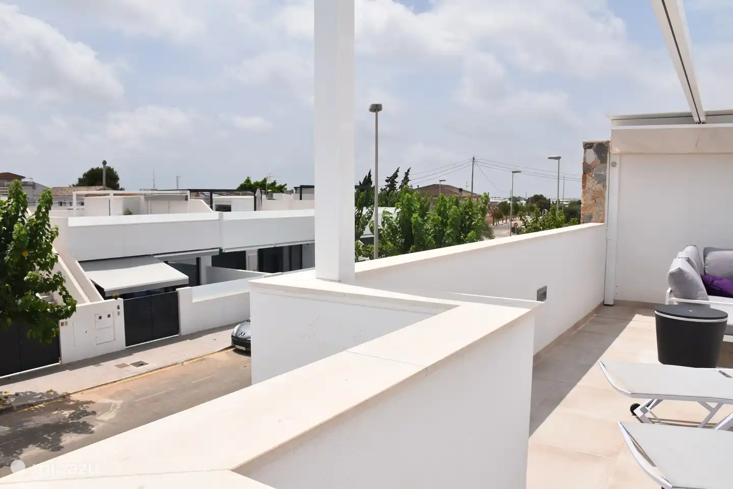 Blick von der oberen Terrasse.