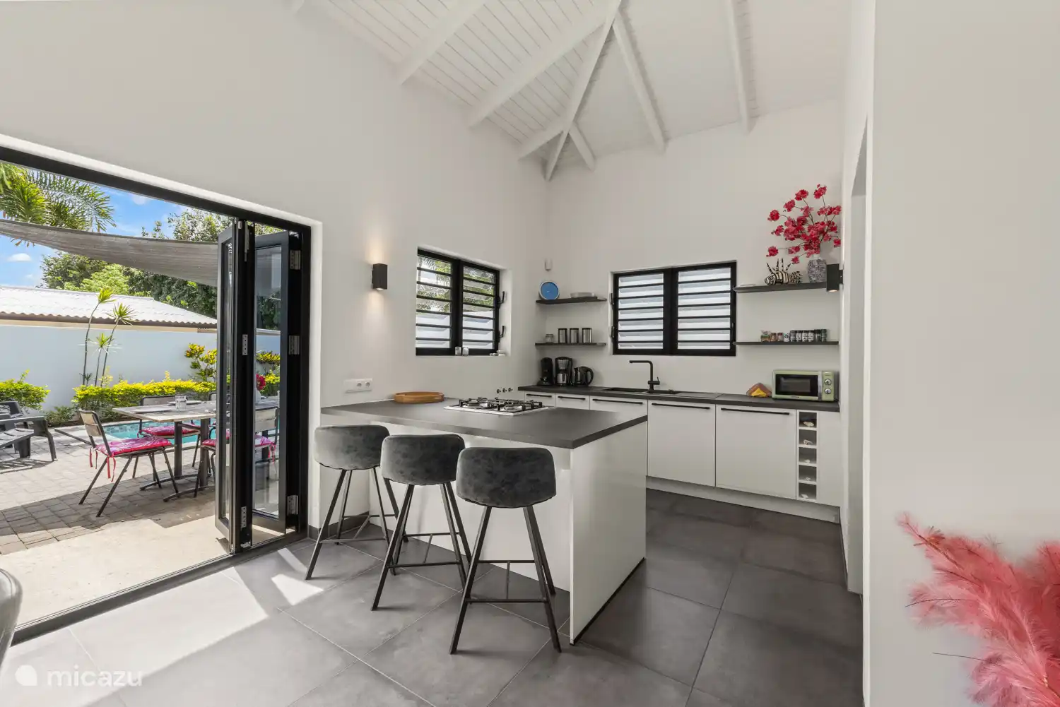 Küche angrenzend an die Terrasse