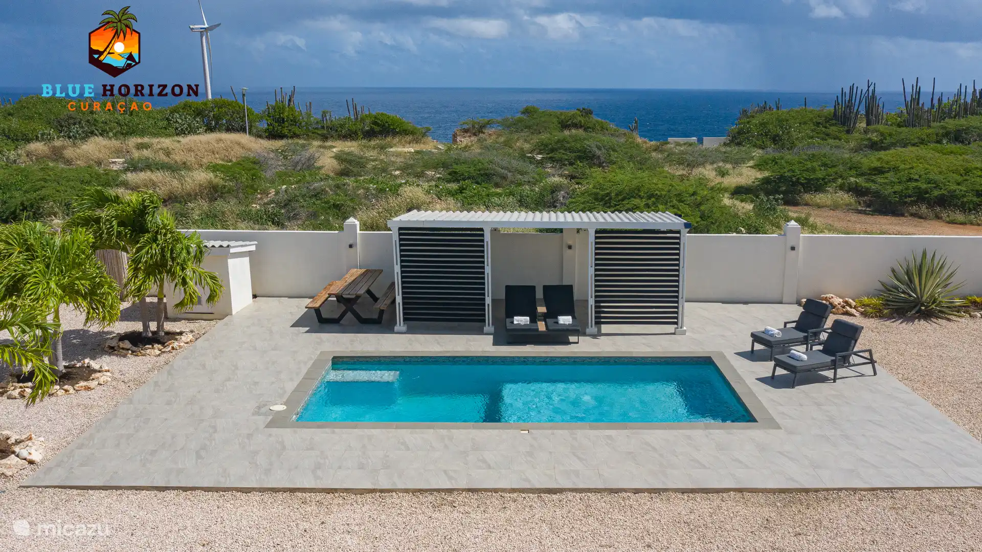 Eine Zeit lang gar nichts! Telefon auf lautlos und die gemeinsame Zeit mit Familie und/oder Freunden in der tropischen Sonne genießen ?? Sonnenbaden am Pool? Der Pool wird mit 1 anderen Villa geteilt.