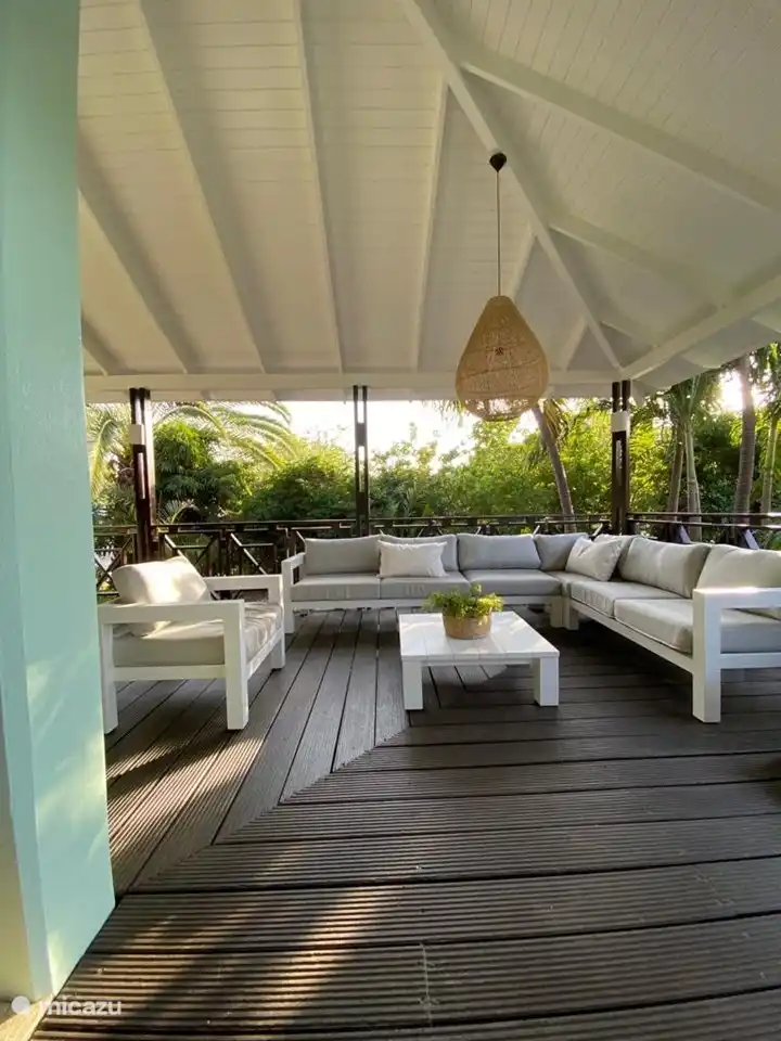 Grande terrasse en L