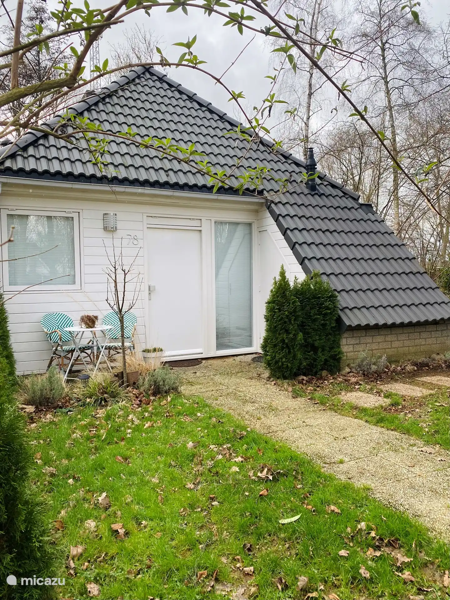 Vorderseite des Hauses