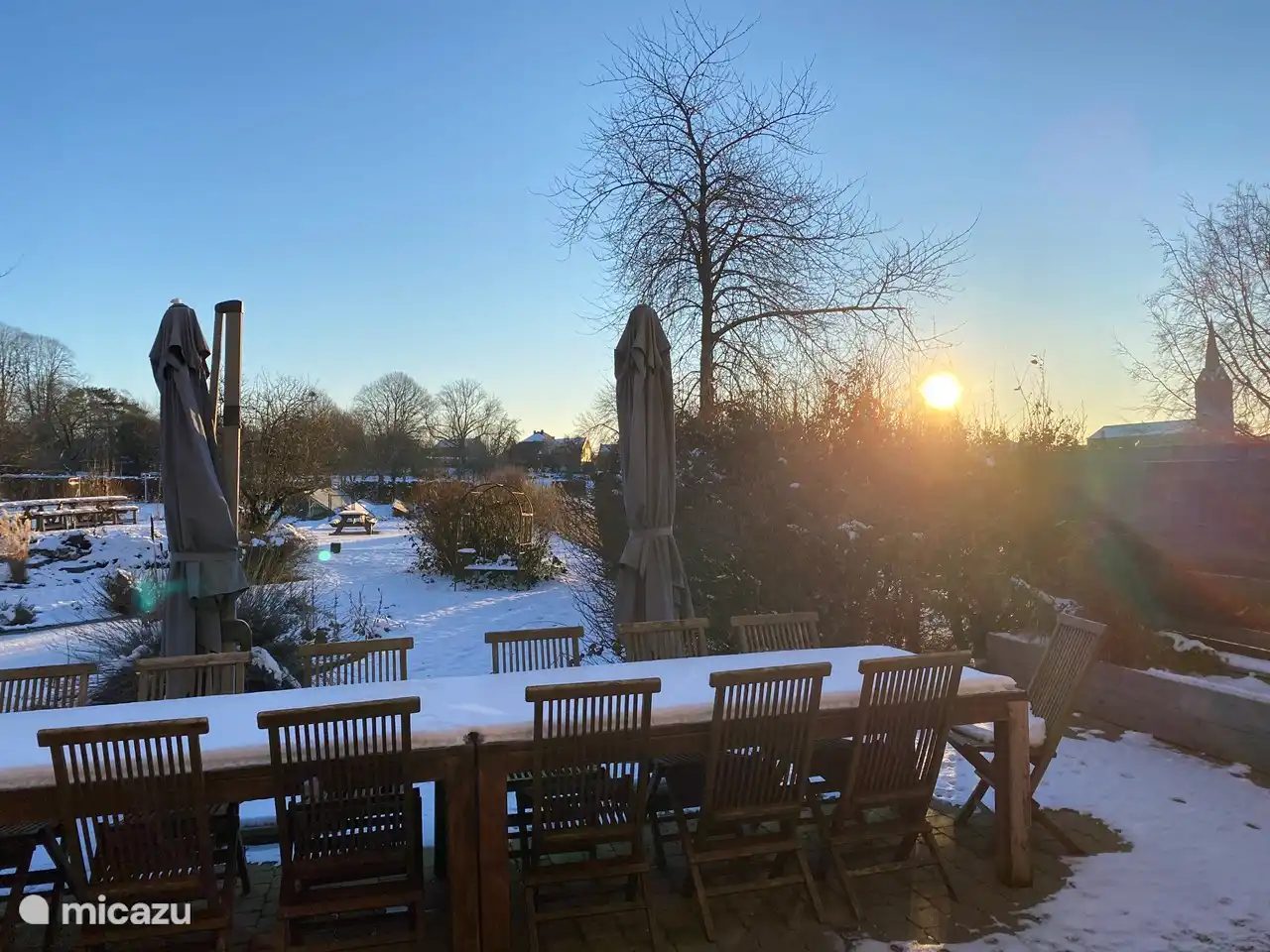 La terrasse sous la neige