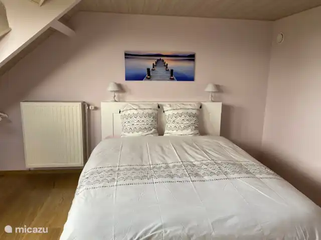 La Riennaise | Belgique, Ardennes, Gedinne - maison de vacances Chambre 6 - à l'arrière du 2ème étage, donnant sur le jardin