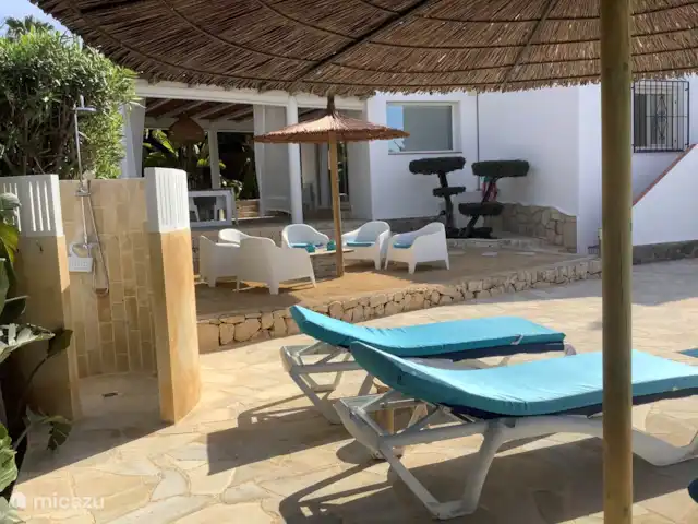 Casa Mare Selva en España, Costa Blanca, Benissa - casa vacacional Vista de la terraza de la playa.