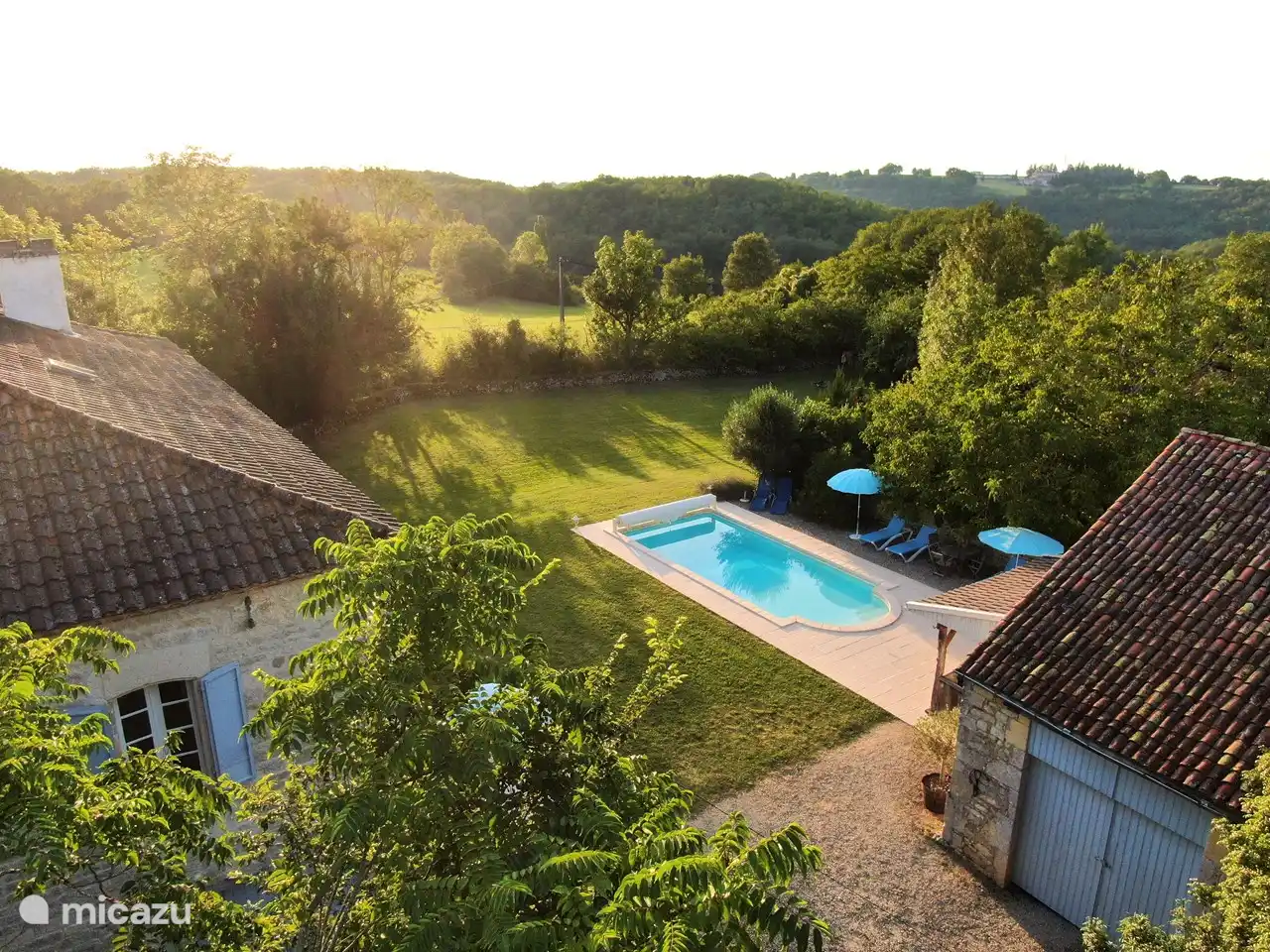 Wunderschöne grüne Umgebung