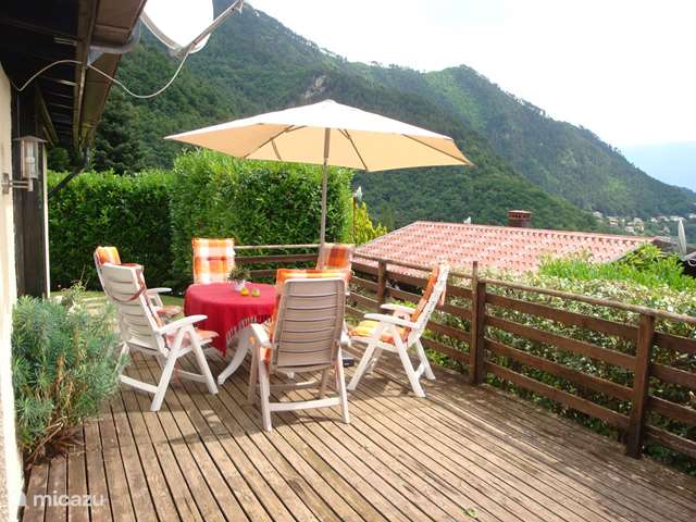Holiday home in Italy, Lake Garda, Tignale - bungalow Sunclass Tignale-Hasewinkel