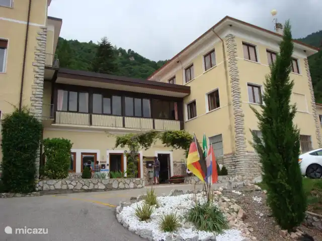 Sunclass Tignale-Hasewinkel huren in Italië, Gardameer, Tignale - bungalow Receptie.