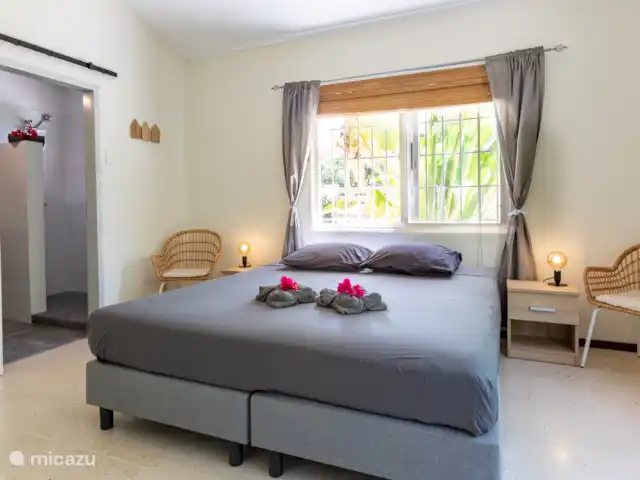 Villa Dushi Arembos, privézwembad 6p huren in Curaçao, Banda Abou (west), Grote Berg - villa Comfortabele boxsprings voor een goede nachtrust