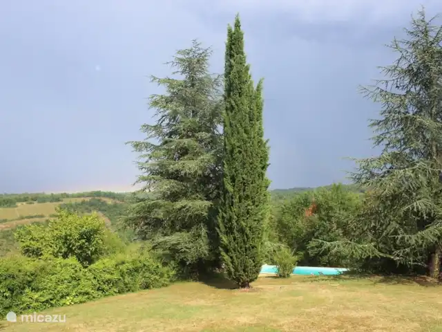 Location de Vacances France, Lot, Grezels, maison de vacances - Sirepêche Le jardin