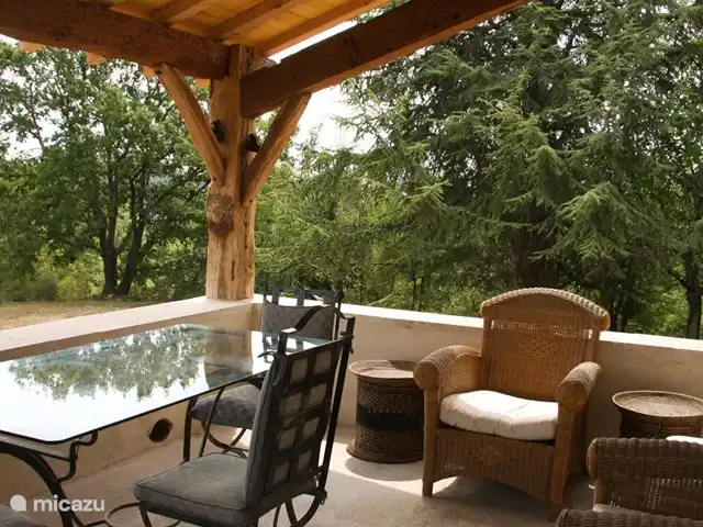 Location de Vacances France, Lot, Grezels, maison de vacances - Sirepêche La terrasse